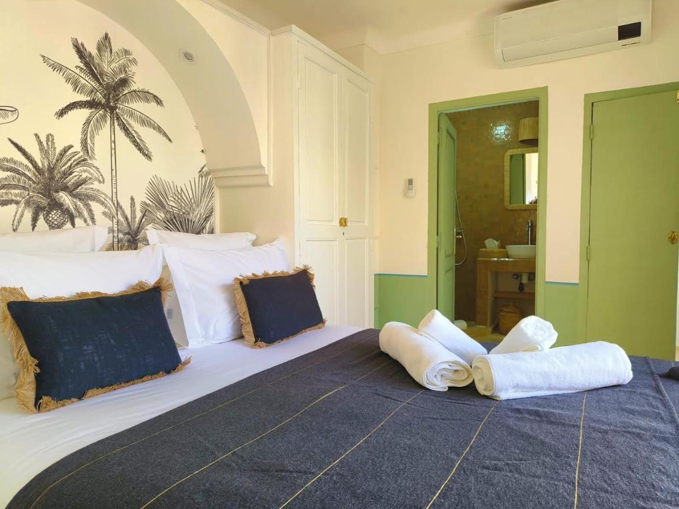Dar Dabakech, Proche Jemma El Fna, Souk, Centre Medina, Riad, Logement Entier De 2 A 6 Personnes Marrakesh Exterior photo