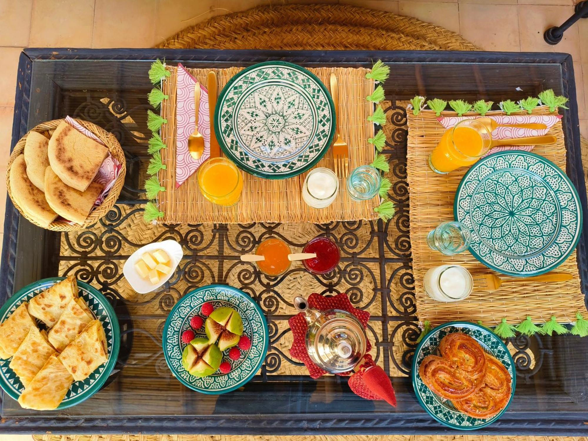 Dar Dabakech, Proche Jemma El Fna, Souk, Centre Medina, Riad, Logement Entier De 2 A 6 Personnes Marrakesh Exterior photo