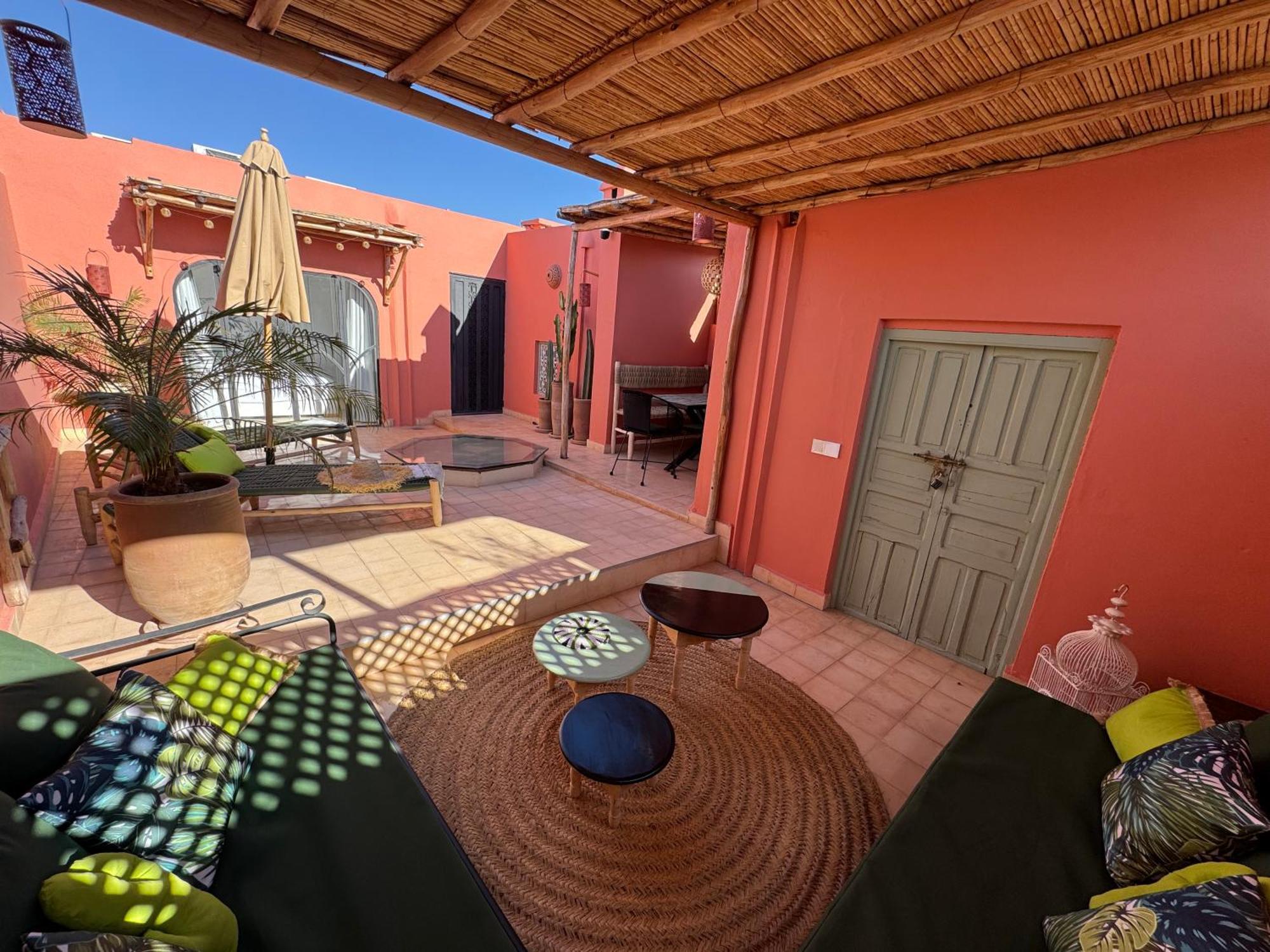 Dar Dabakech, Proche Jemma El Fna, Souk, Centre Medina, Riad, Logement Entier De 2 A 6 Personnes Marrakesh Exterior photo