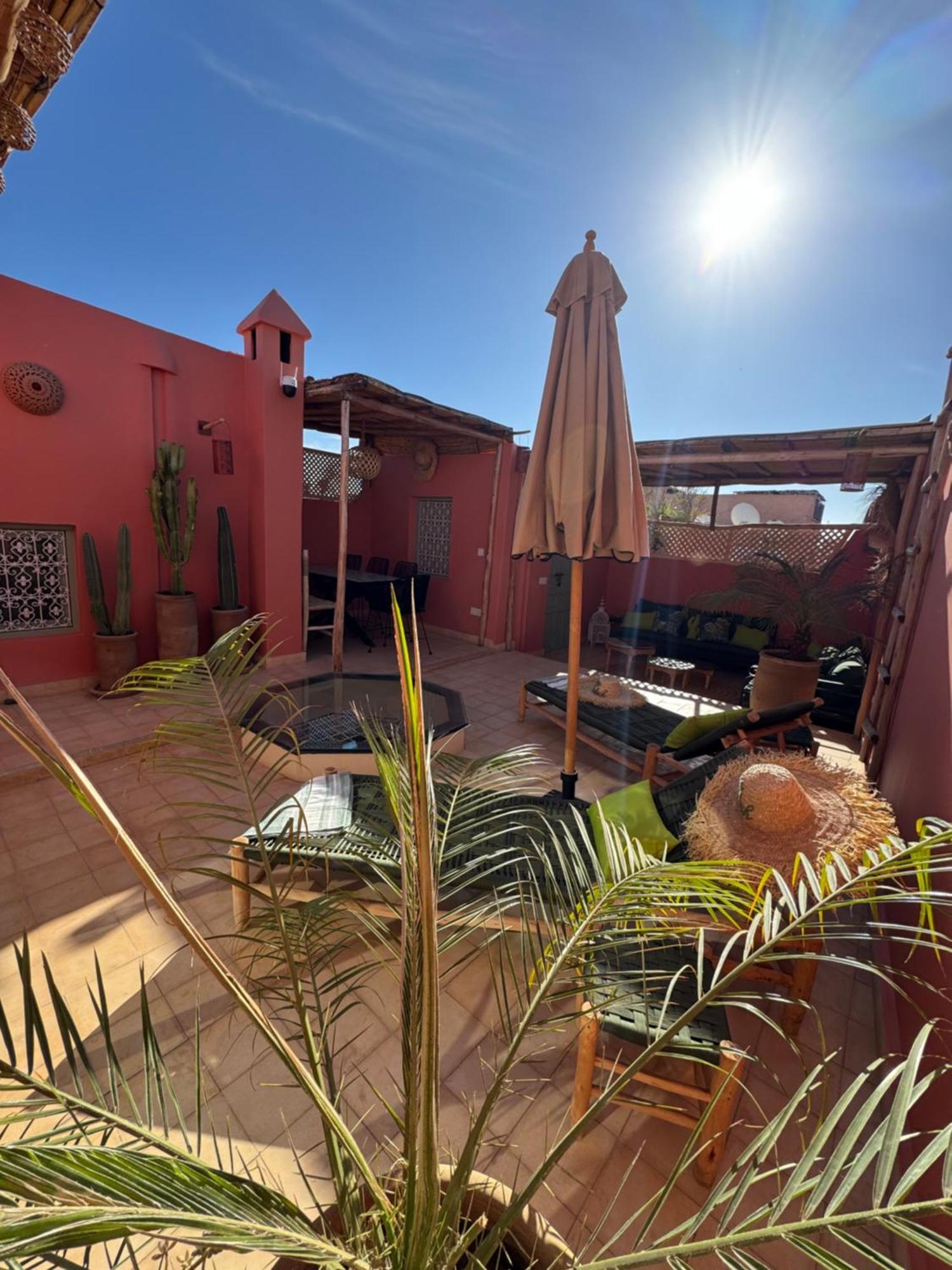 Dar Dabakech, Proche Jemma El Fna, Souk, Centre Medina, Riad, Logement Entier De 2 A 6 Personnes Marrakesh Exterior photo